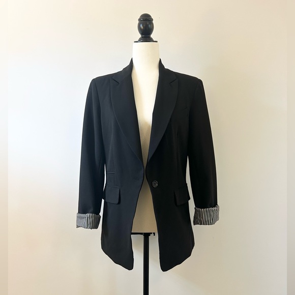 Makers of True Originals, Black Blazer, Peaked Lapel, Business  - size Medium - Picture 4 of 5